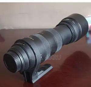 Photo - Sigma (120-400) Zoom Lens