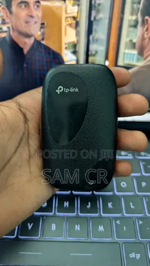Photo - Tp Link Wifi Router