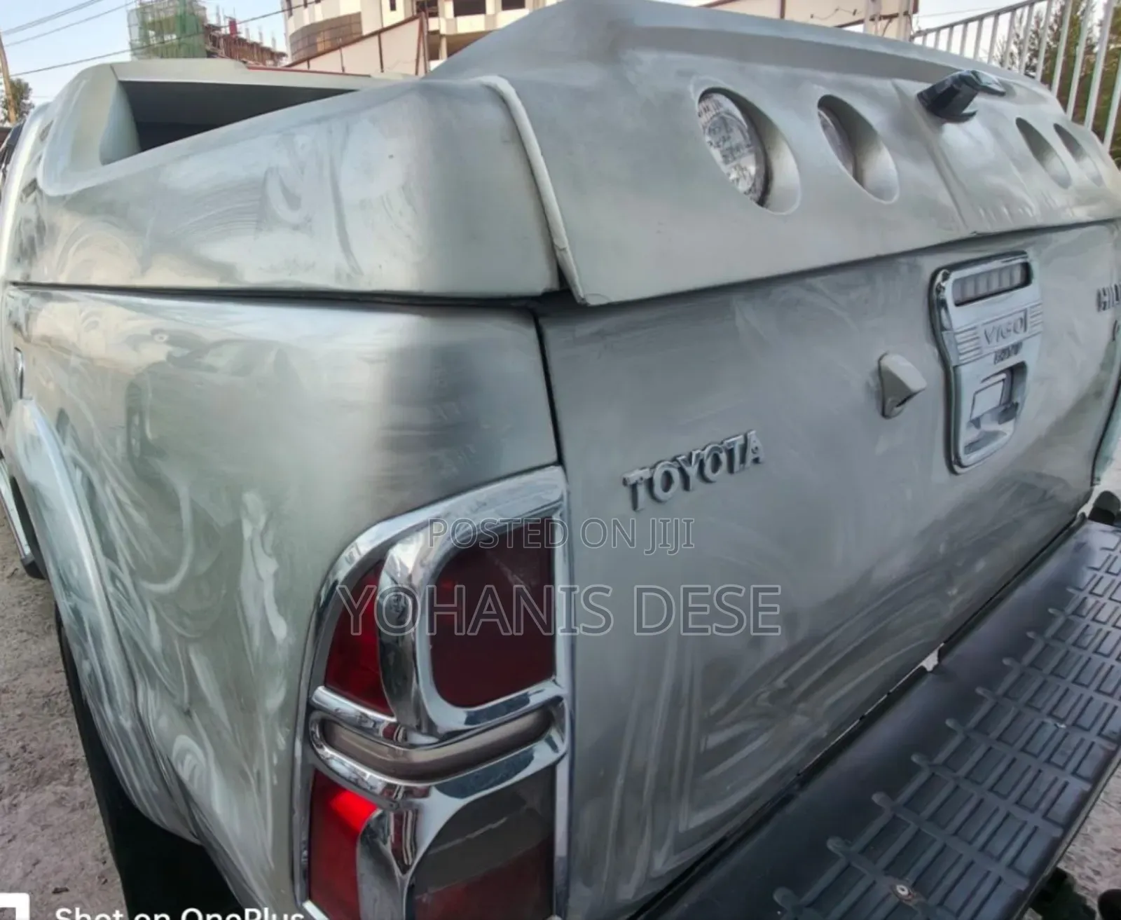 Toyota Hilux 2012 Gray