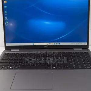 Photo - New Laptop Dell Latitude 5550 16GB Intel Core Ultra 7 SSD 1T