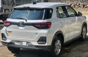 Toyota Raize 2022 White