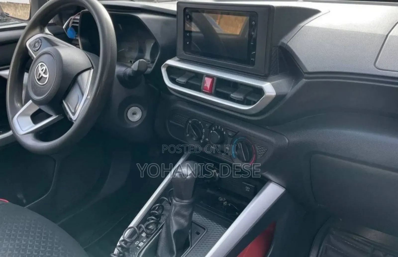 Toyota Raize 2022 White