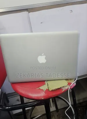 New Laptop Apple MacBook Pro 2010 8GB Intel Core I5 SSD 256GB