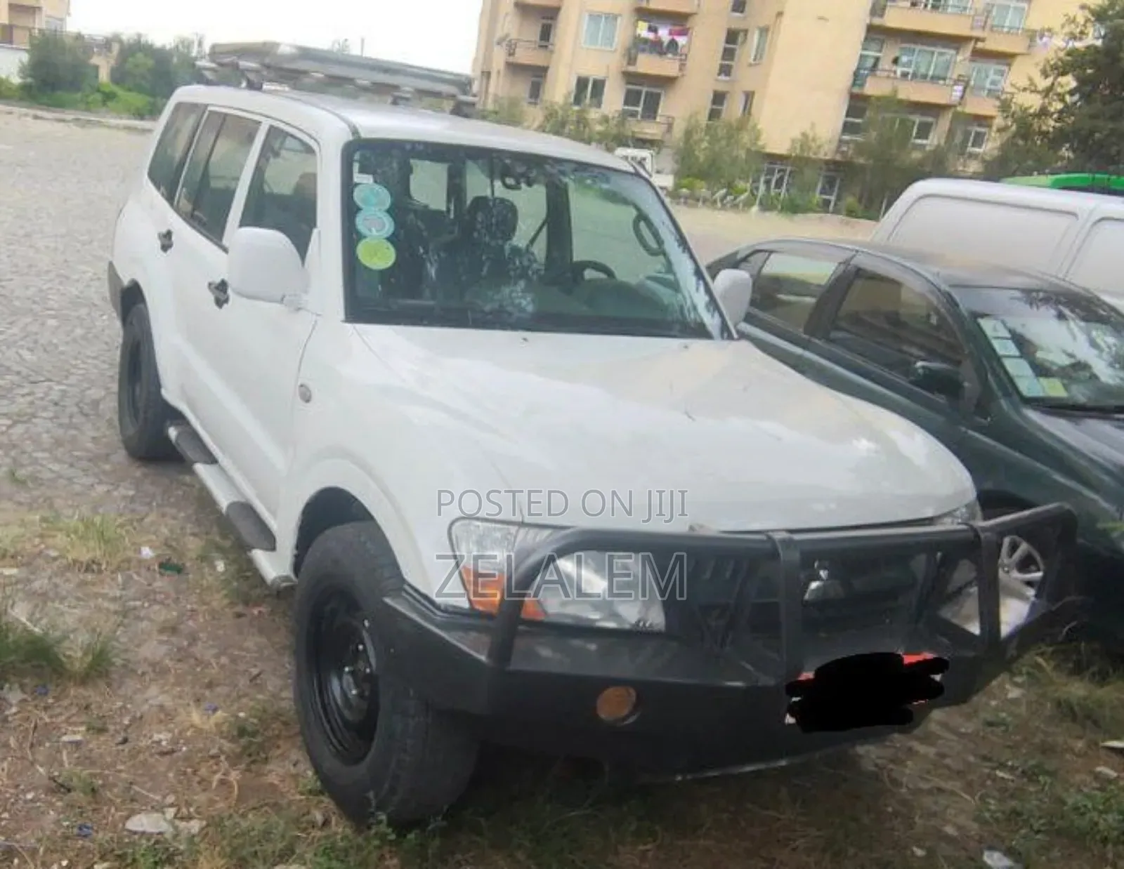 Mitsubishi Pajero 2005 White