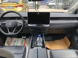 New Volkswagen ID.7 2025 Gray