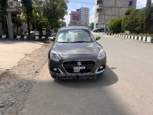 Photo - Suzuki Dzire 2022 Gray