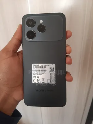 Photo - New Tecno Spark 40 128 GB Black