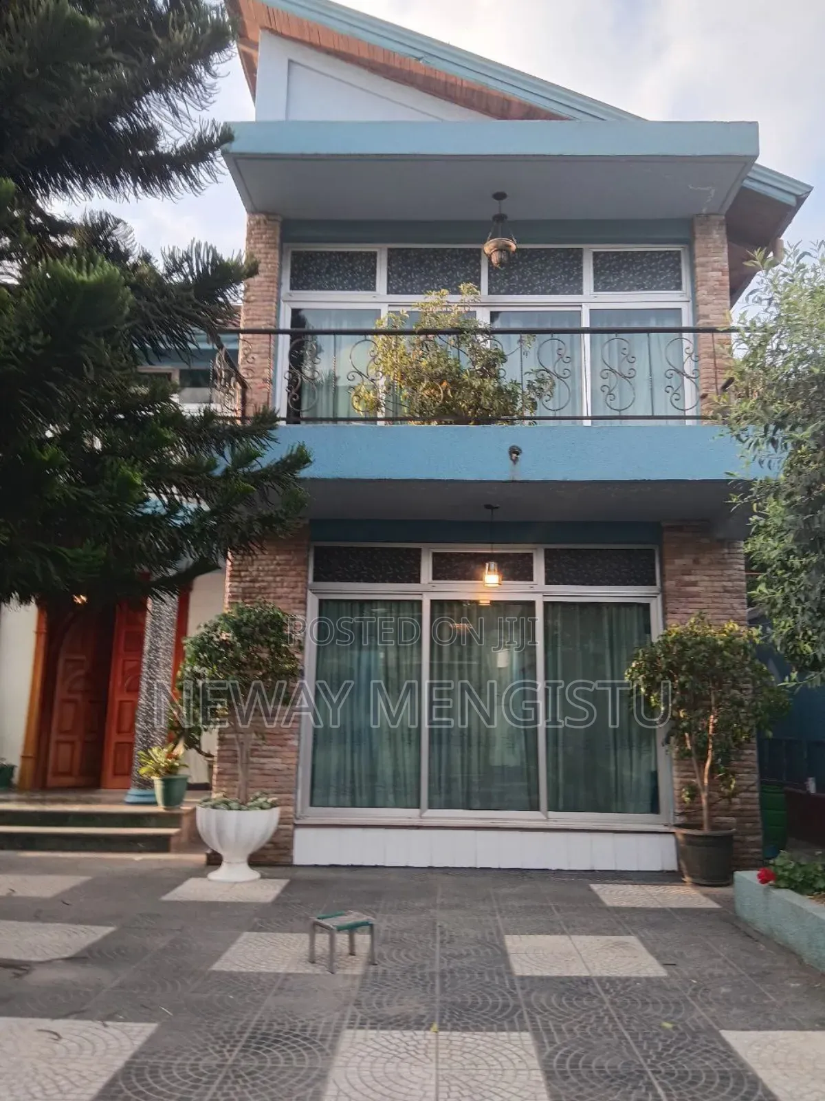 4bdrm Villa in Nifas Silk-Lafto for sale