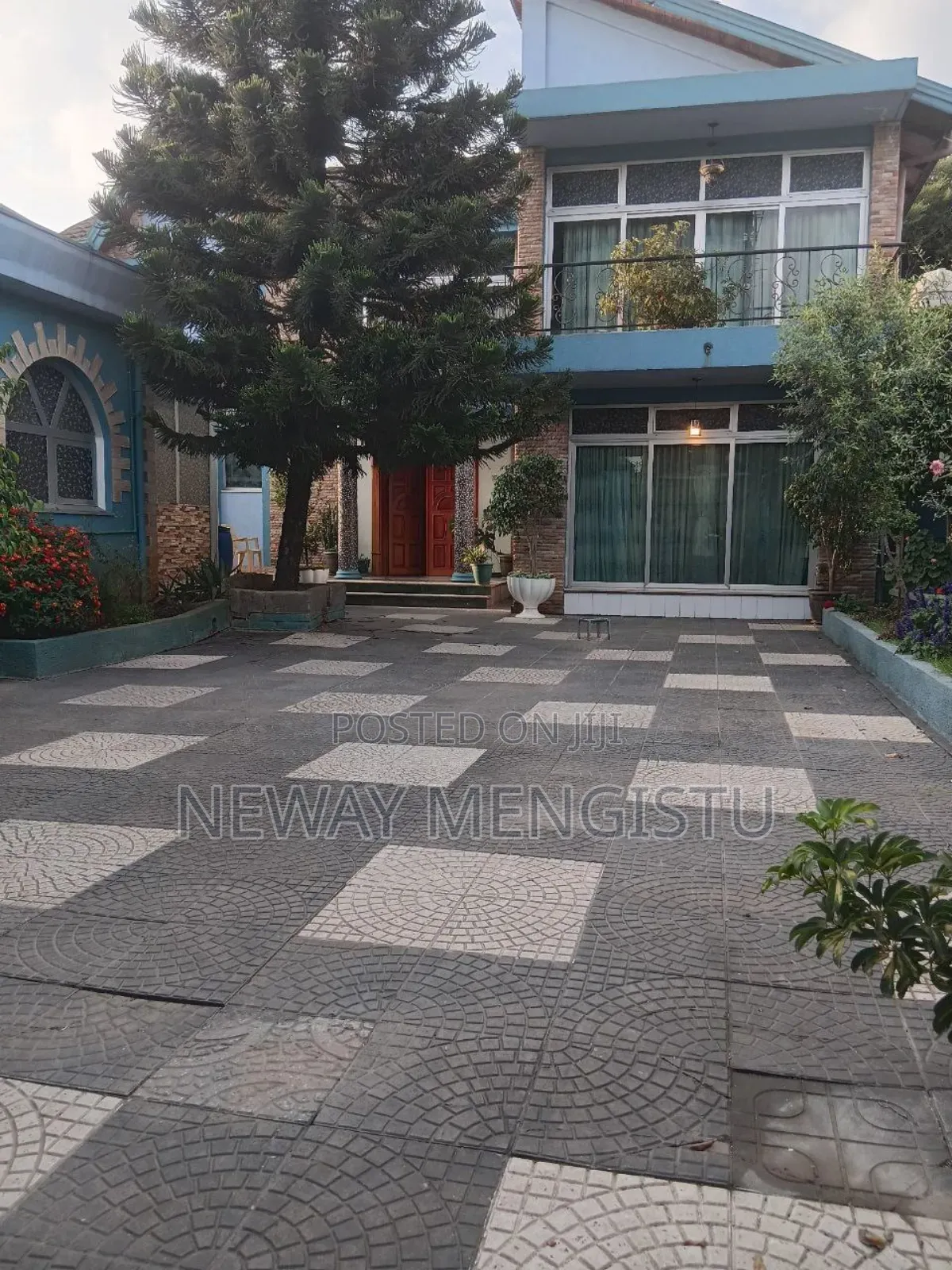 4bdrm Villa in Nifas Silk-Lafto for sale