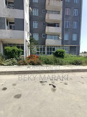 የንግድ ቤት ሳሪስ ወርቁ ሰፈር 5000 ቤቶች ፕሮጀክት