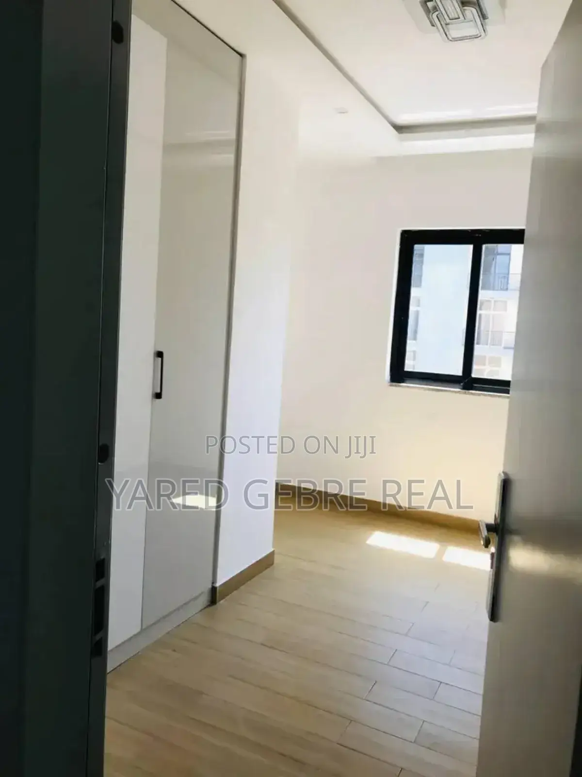 Furnished 3bdrm Apartment in 📍ቡልጋሪያ - አፍሪካ ህብረት, Kirkos for sale