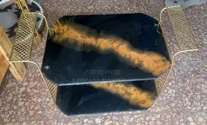 Black Pattern Golden Coffee Rekebot Made From Tempered Glass