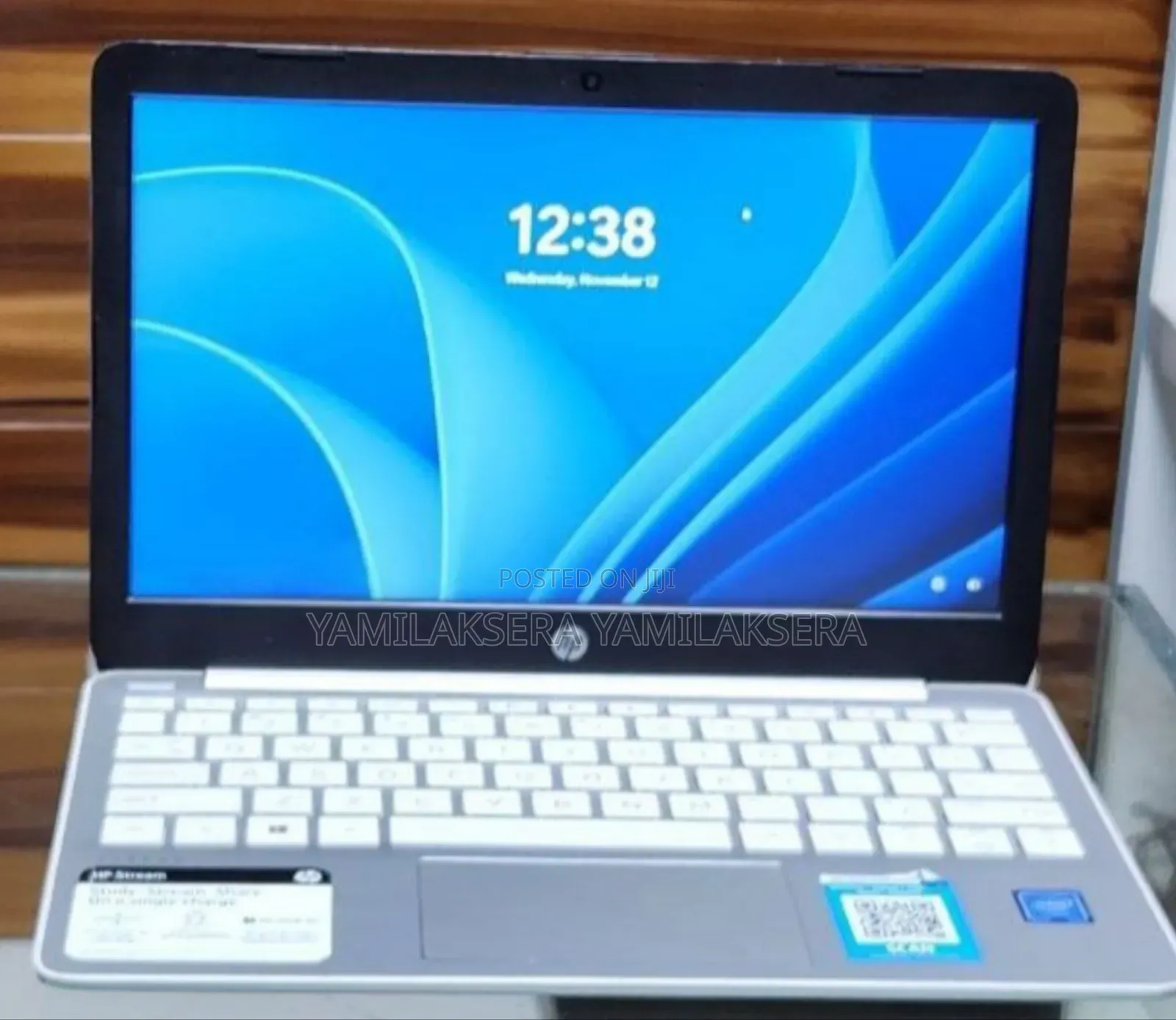 New Laptop HP Stream Notebook 4GB Intel Pentium SSD 60GB