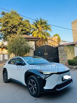 Photo - New Toyota bZ4X 2022 White