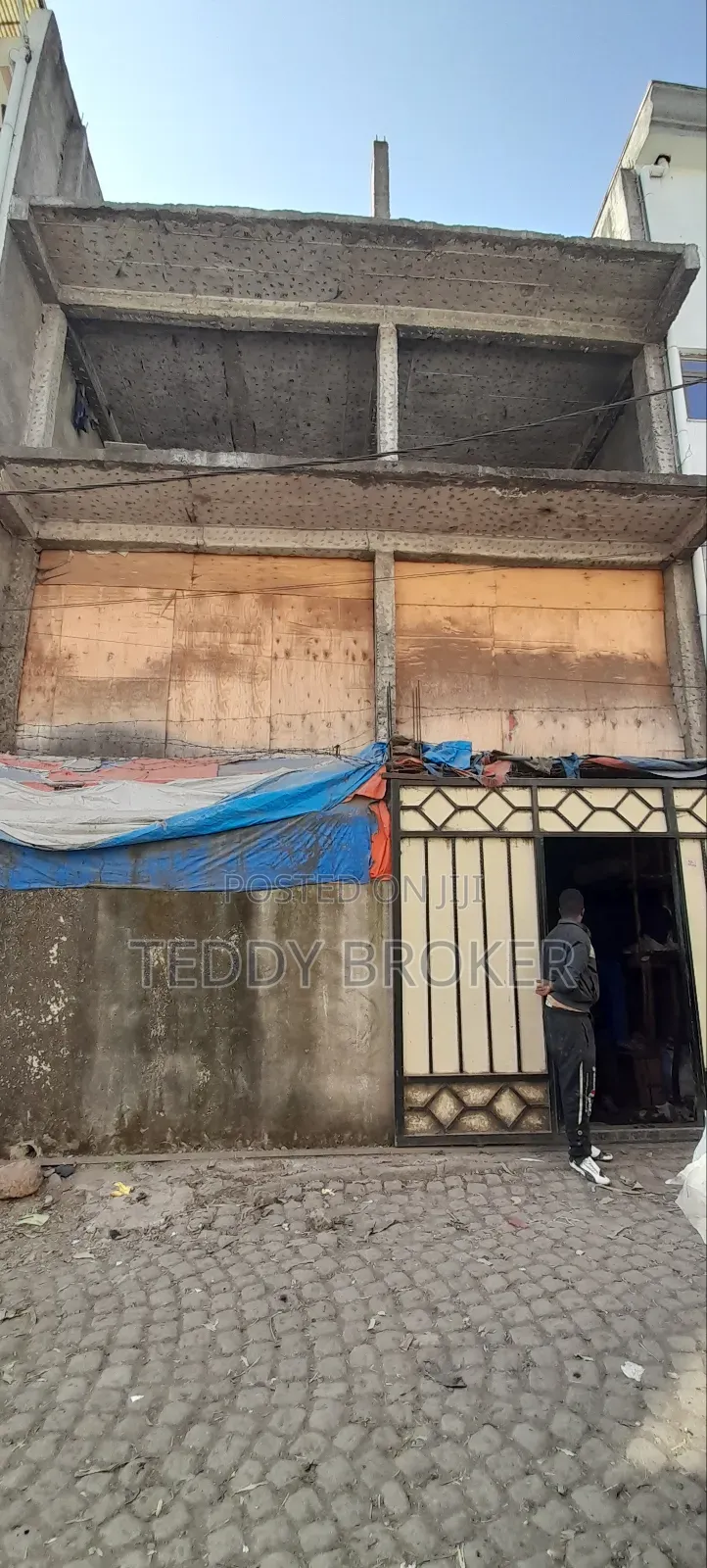 6bdrm House in Haile Garment, Nifas Silk-Lafto for sale