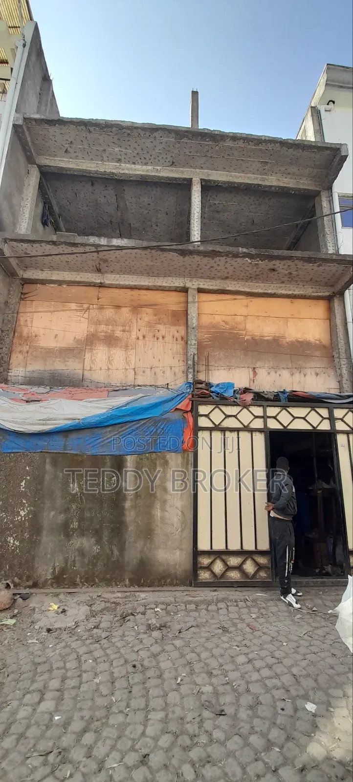 6bdrm House in Haile Garment, Nifas Silk-Lafto for sale