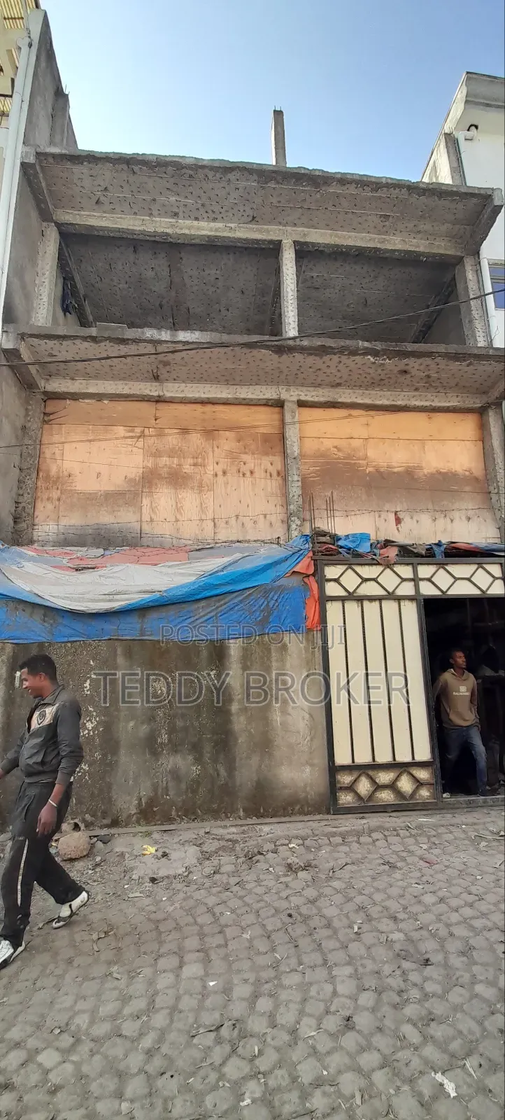 6bdrm House in Haile Garment, Nifas Silk-Lafto for sale