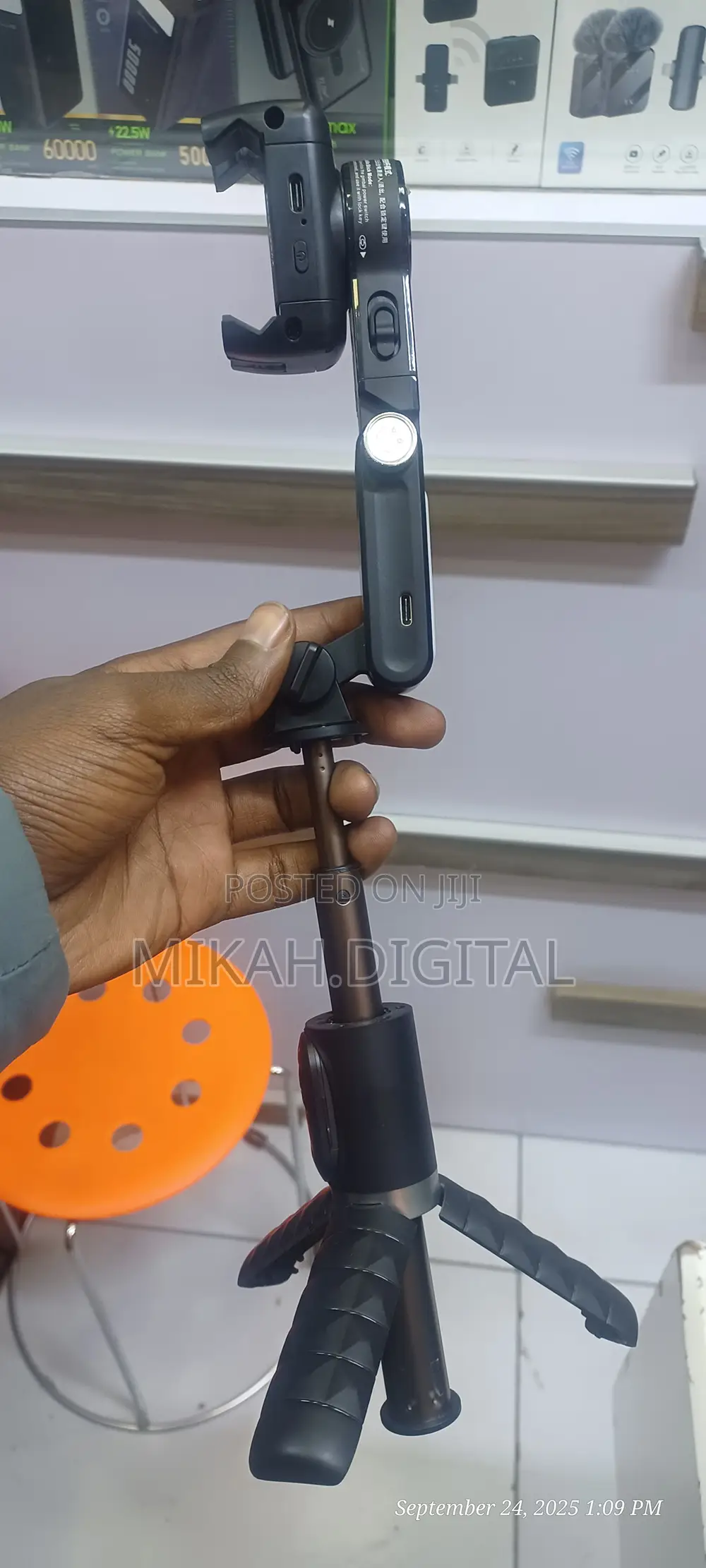 Q18 360° Gimbal Stablizer