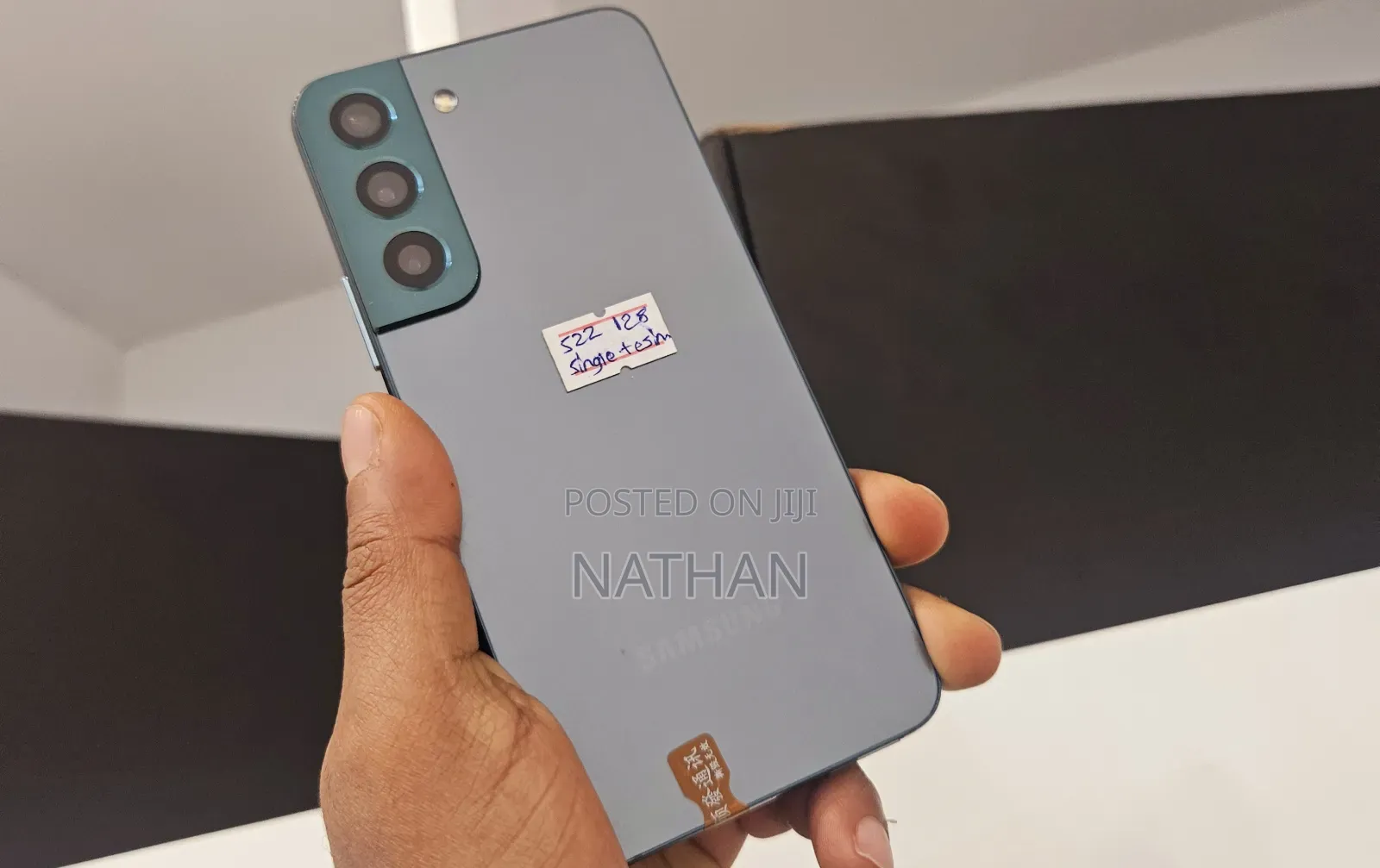 New Samsung Galaxy S22 5G 128 GB Blue