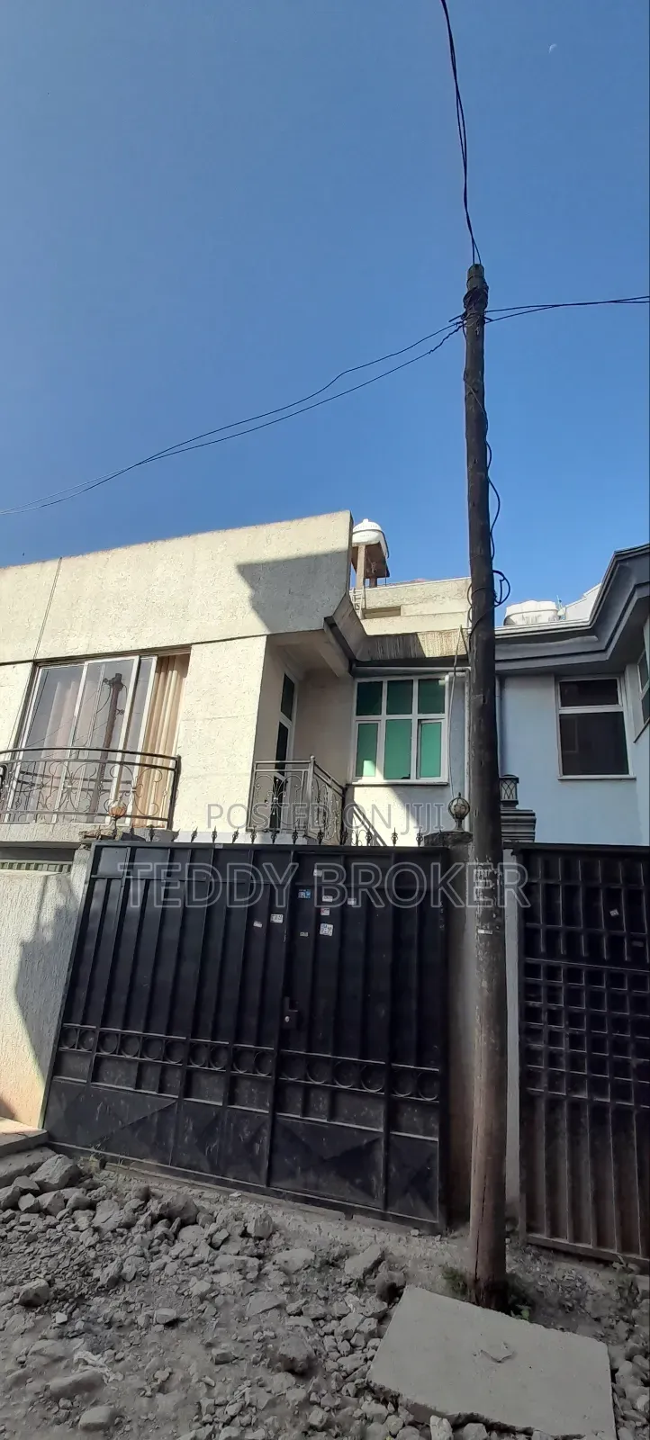 3bdrm House in Haile Garment, Nifas Silk-Lafto for sale