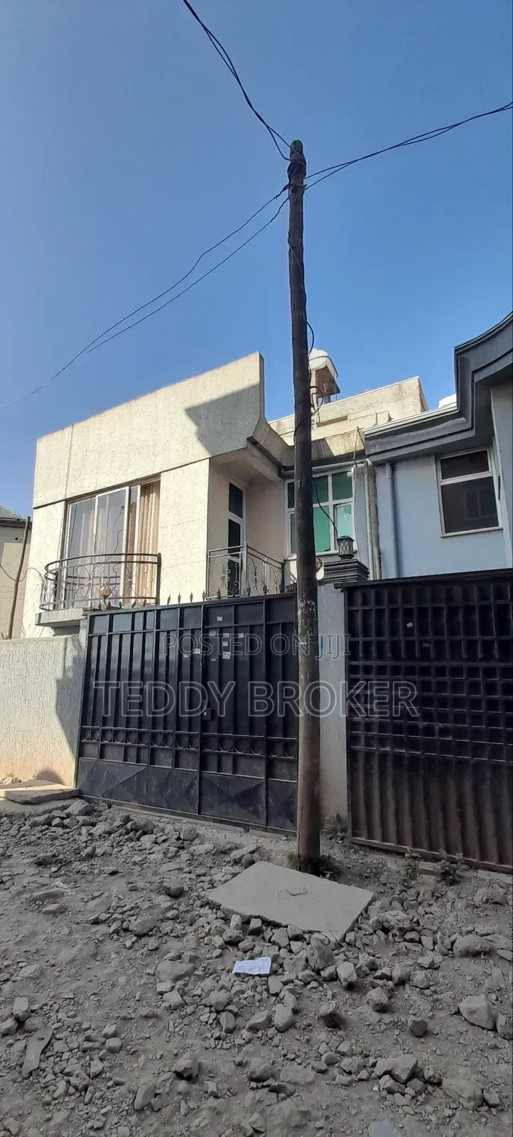 3bdrm House in Haile Garment, Nifas Silk-Lafto for sale
