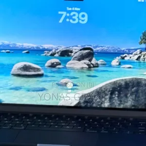 New Laptop Apple MacBook Air 2022 M2 16GB Apple M2 SSD 512GB