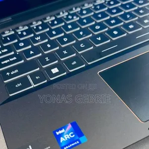 New Laptop MSI 16GB Intel Core Ultra 7 SSD 1T