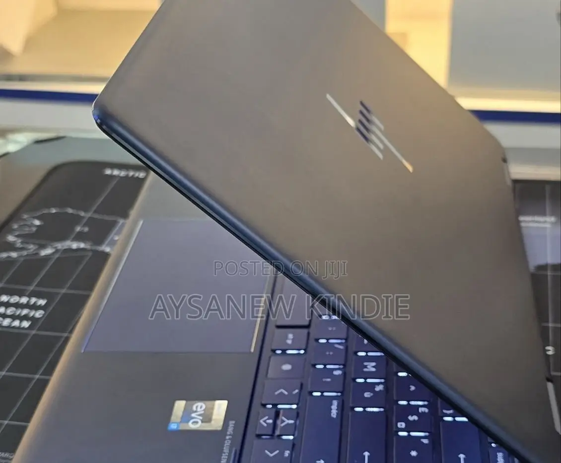 New Laptop HP Spectre X360 16GB Intel Core i7 SSD 1T