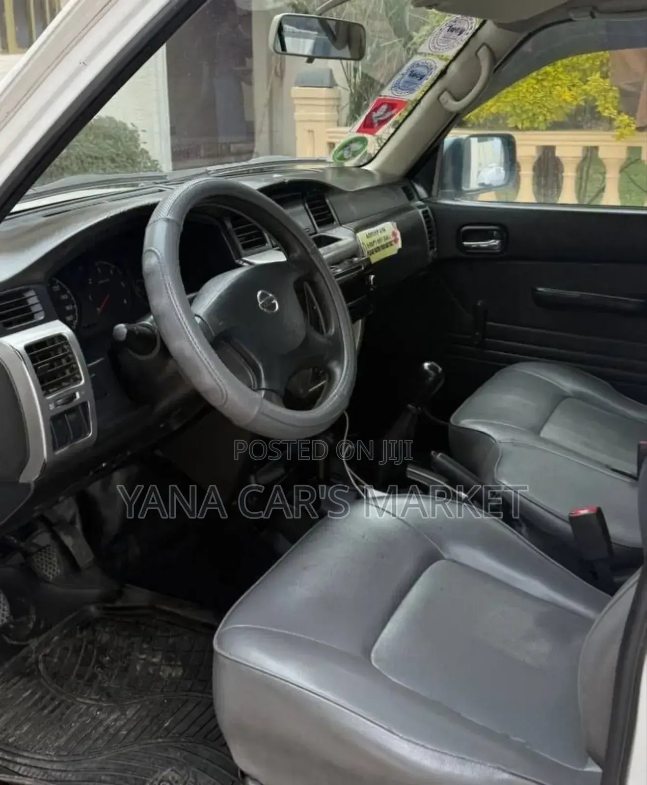 Nissan Patrol 2010 White