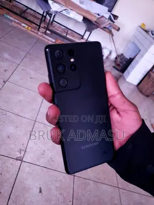 Photo - Samsung Galaxy S21 Ultra 5G 256 GB Black