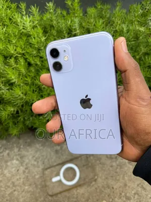 Apple iPhone 11 64 GB White