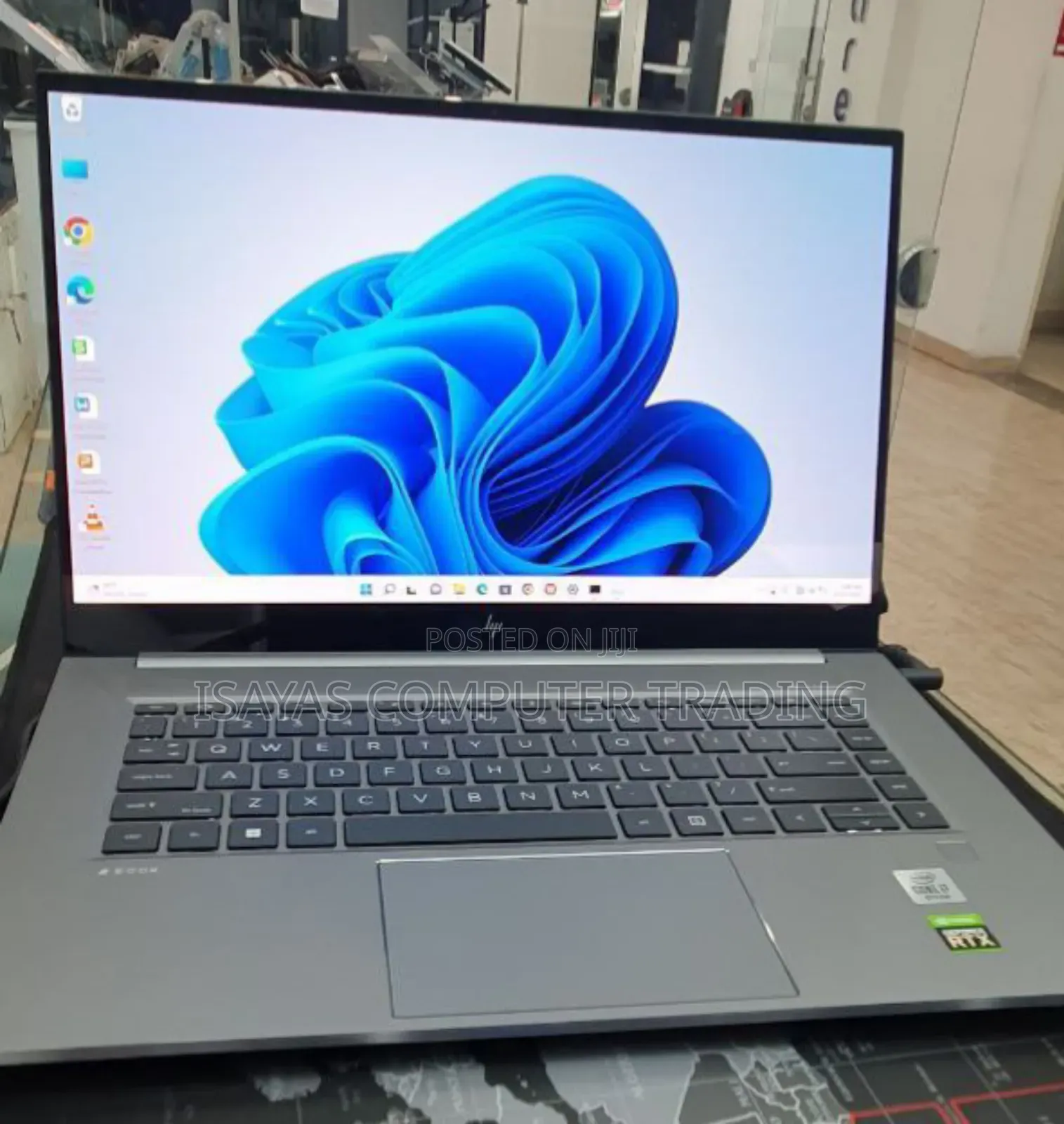 New Laptop HP ZBook 15 G5 16GB Intel Core I7 SSD 512GB