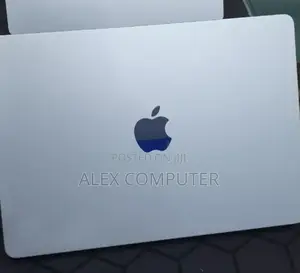 New Laptop Apple MacBook Air 2025 M4 13-Inch 16GB Apple M4 SSD 256GB