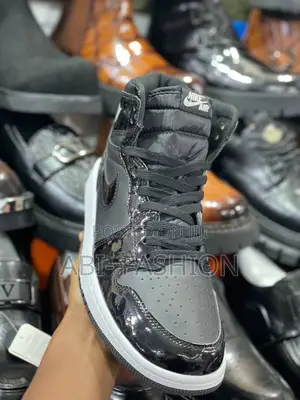 Photo - Nike Air Jordan 1 Space Jam Black