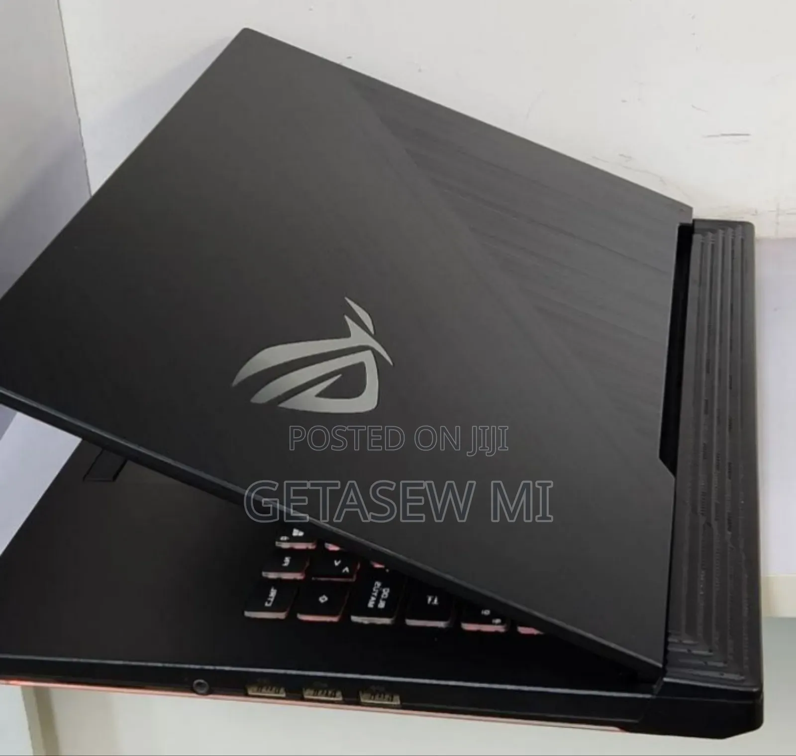 New Laptop Asus ROG Strix G15 16GB Intel Core i7 SSD 1T