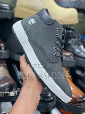 Photo - Timberland Mens Chukka Midblack