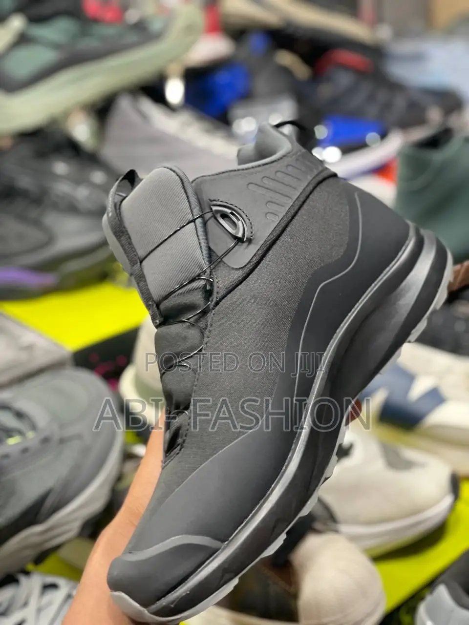 Black Columbia Hiking Boot