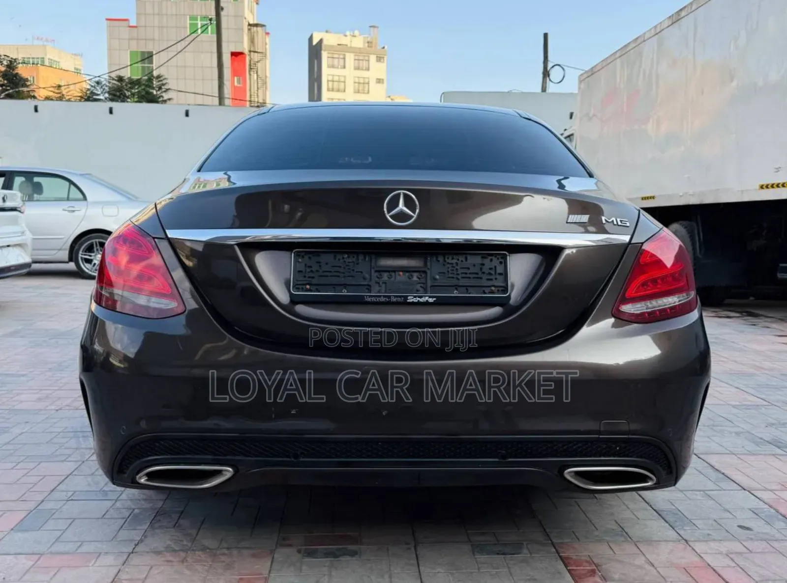 Mercedes-Benz C200 2015 Brown