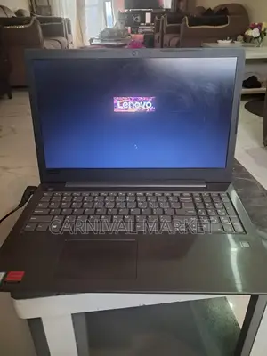 Photo - Laptop Lenovo IdeaPad 330 12GB Intel Core I7 HDD+SSD 750GB