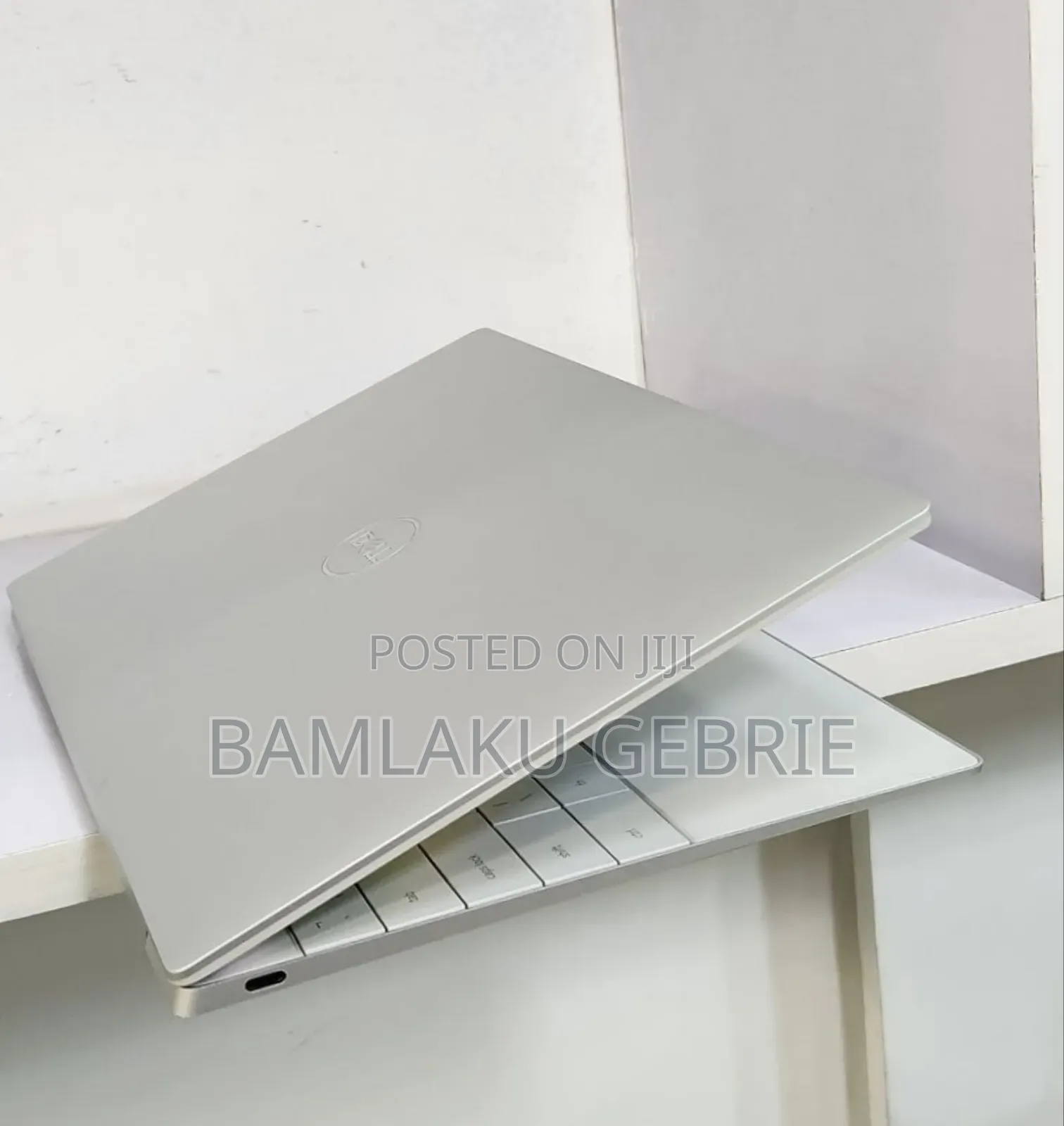 New Laptop Dell XPS 13 32GB Intel Core I7 SSD 512GB