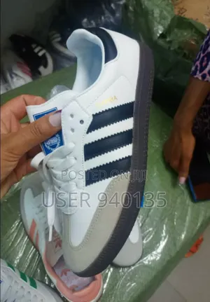 Adidas Samba
