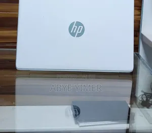 New Laptop HP Stream Notebook 4GB Intel Pentium SSD 60GB