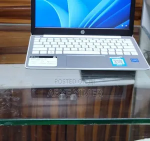 New Laptop HP Stream Notebook 4GB Intel Pentium SSD 60GB