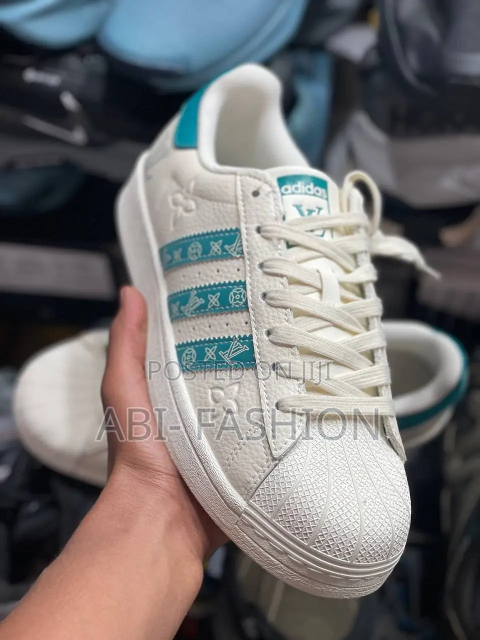 Adidas Old School X Louis Vuitton