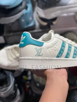 Adidas Old School X Louis Vuitton