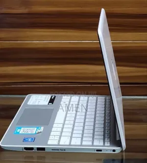 New Laptop HP Stream Notebook 4GB Intel Pentium SSD 60GB
