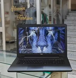 Photo - New Laptop Dell Inspiron 17 5755 6GB AMD Ryzen 7 HDD 1T