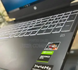 New Laptop HP Pavilion 15 8GB AMD Ryzen 5 SSD 512GB