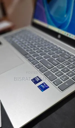 New Laptop HP Compaq Presario 722US 16GB Intel Core Ultra 7 SSD 512GB