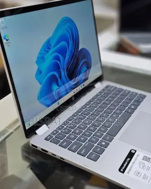 New Laptop HP OmniBook 5 14" 16GB Intel Core I7 SSD 1T